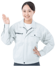 ガイドする女性