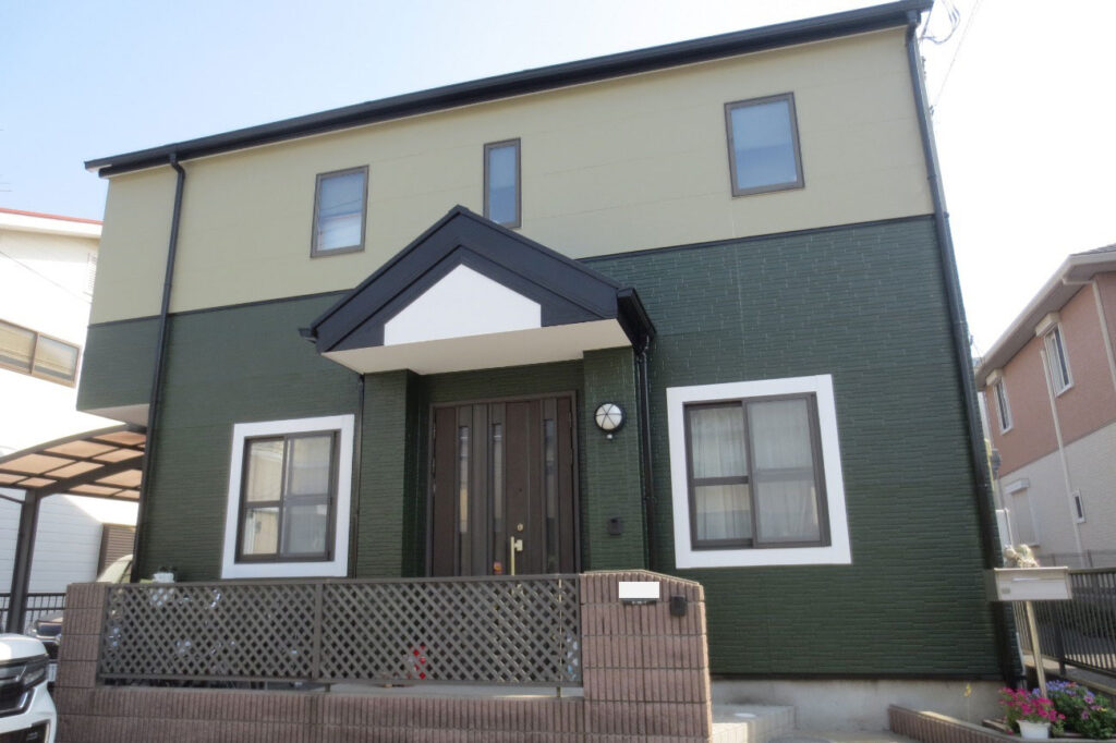 埼玉県さいたま市I様邸　外壁：ダイナアクセル　屋根：ハイパーユメロック