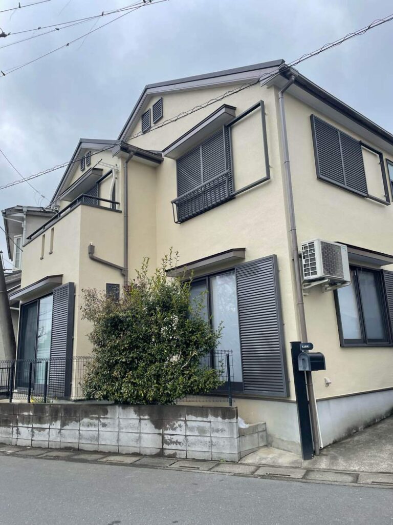 埼玉県鶴ヶ島市K様邸　外壁：スーパーセランフレックス　屋根：シルキーG2カバー